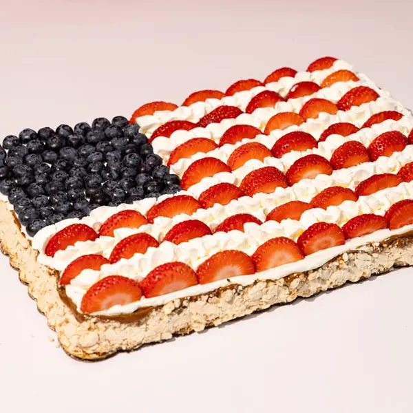 pic of 4th of July Pavlova