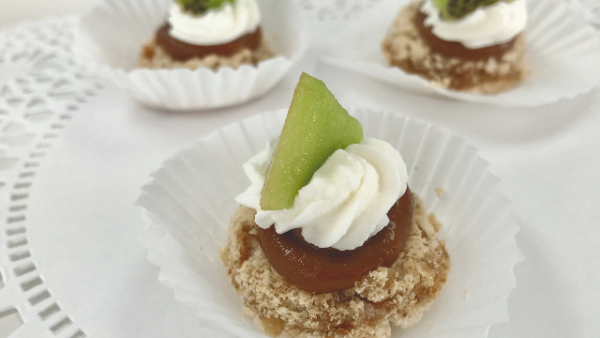 Kiwi Mini Pavlovas