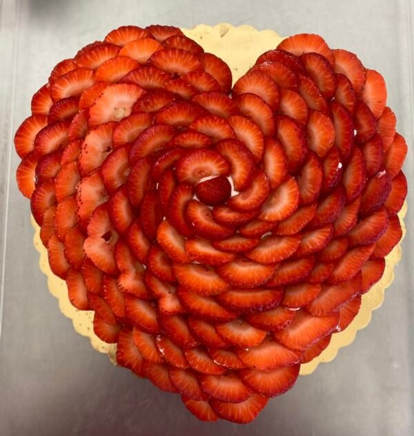 Valentine's Special Heart-Shaped Pavlovas - Image 2